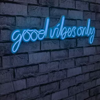 Světelná dekorace na zeď Good Vibes Only