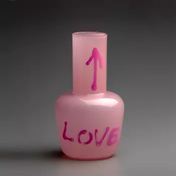 Unnamed Vase with Pink LOVE – Pink