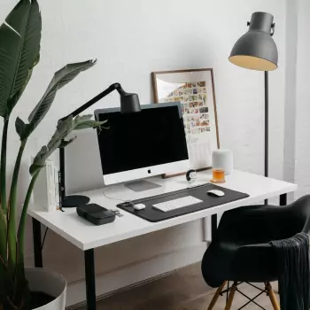 Kancelářská podložka Orbitkey Desk Mat Medium – Black
