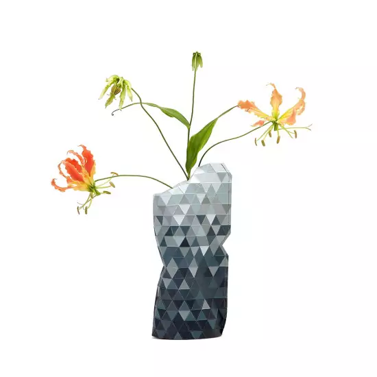 Malý papírový obal na vázu – Grey gradient