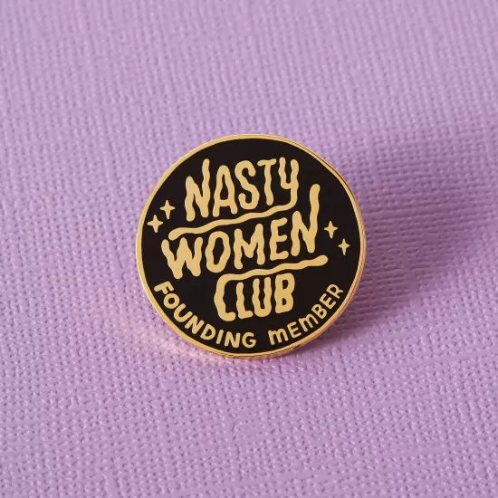 Odznáček Nasty Women Club