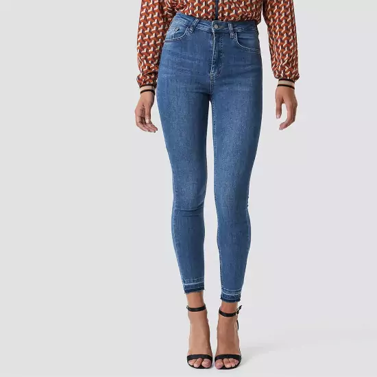 Modré skinny džíny s vysokým pasem
