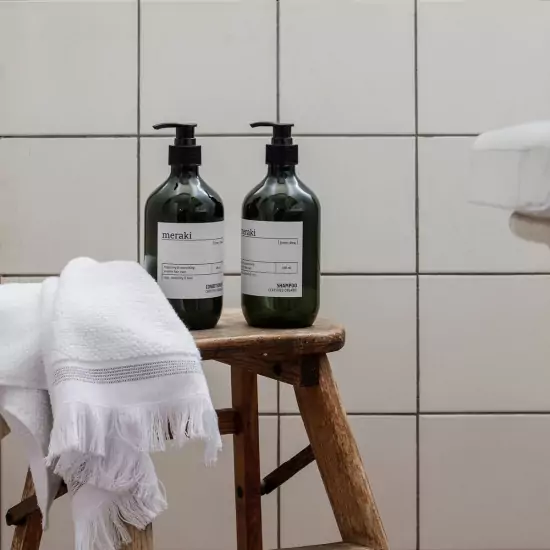 Pečující šampón pro poškozené vlasy Linen dew – 490 ml