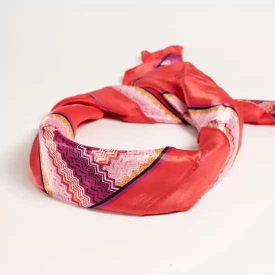 Růžový šátek Ikat