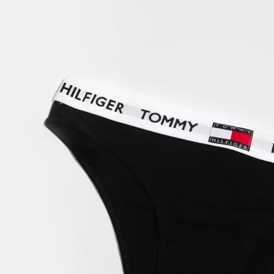 Černé kalhotky Tommy 85 CTN