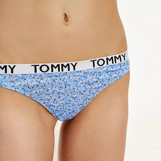 Světle modré krajkové kalhotky Tommy Lace