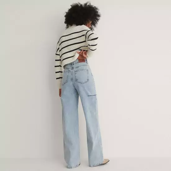 Široké džíny s detaily