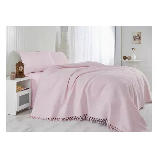 Růžový přehoz na postel – 220 × 240 cm
